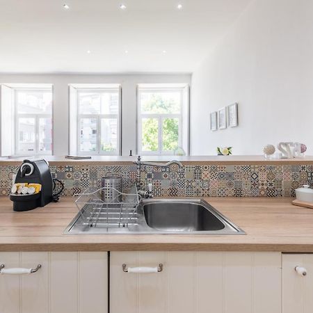 Guestready - Cityscape Coastal Flat Porto Eksteriør bilde